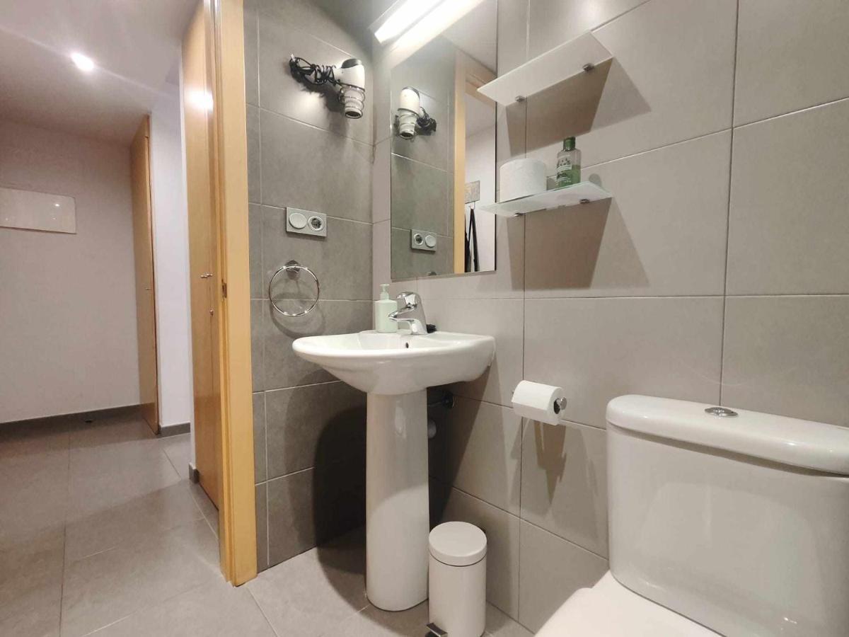 Mazi Apartments Nest Mataró Buitenkant foto